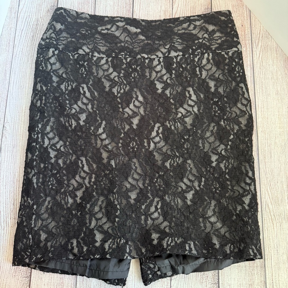 THE LIMITED Black Lace Pencil Skirt 8